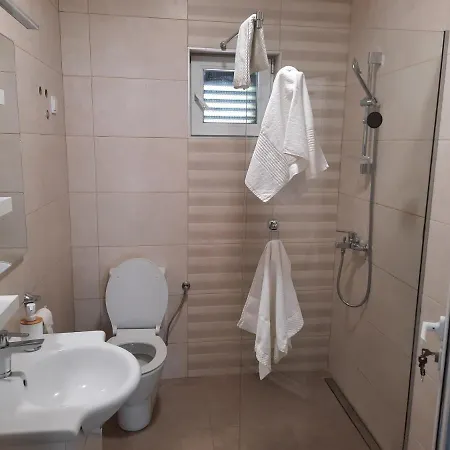 Square Point Apartments 科托尔 外观 照片