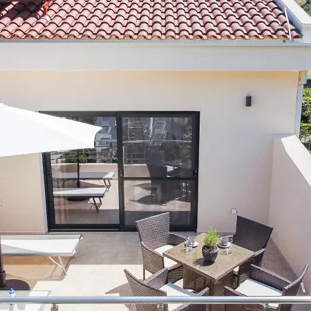Square Point Apartments 科托尔 外观 照片