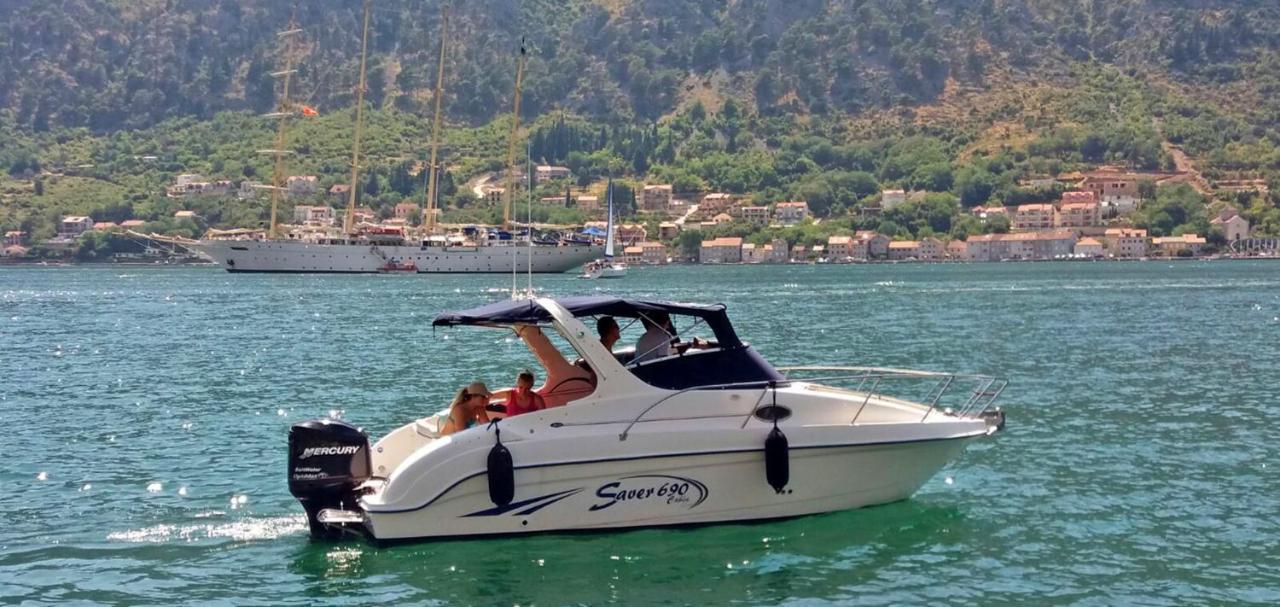 Square Point Cattaro